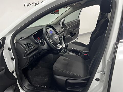 renault, megane, sedan 1.3 tce joy, manuel, benzin 2.el otomobil | renew 26