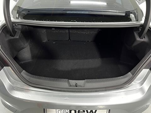 renault, megane, sedan 1.3 tce touch edc, otomatik, benzin 2.el otomobil | renew 28