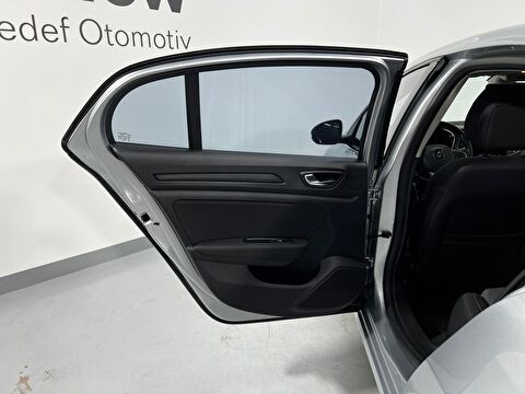 renault, megane, sedan 1.3 tce touch edc, otomatik, benzin 2.el otomobil | renew 27