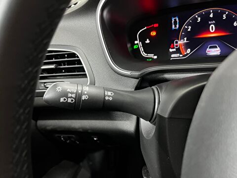renault, megane, sedan 1.3 tce touch edc, otomatik, benzin 2.el otomobil | renew 15
