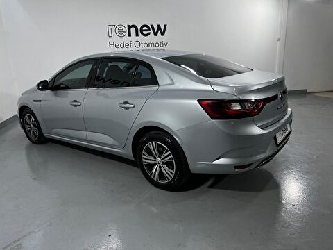 renault, megane, sedan 1.3 tce touch edc, otomatik, benzin 2.el otomobil | renew 31