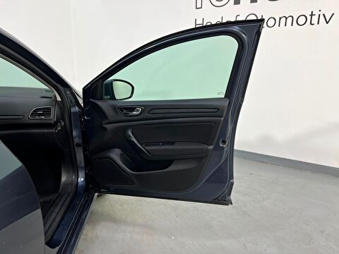 renault, megane, sedan 1.3 tce touch edc, otomatik, benzin 2.el otomobil | renew 36