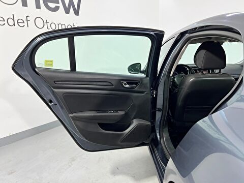 renault, megane, sedan 1.3 tce touch edc, otomatik, benzin 2.el otomobil | renew 37