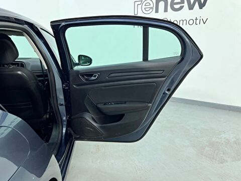 renault, megane, sedan 1.3 tce touch edc, otomatik, benzin 2.el otomobil | renew 38