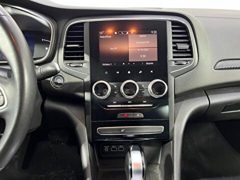 renault, megane, sedan 1.3 tce touch edc, otomatik, benzin 2.el otomobil | renew 25