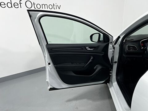 renault, megane, sedan 1.3 tce touch edc, otomatik, benzin 2.el otomobil | renew 40