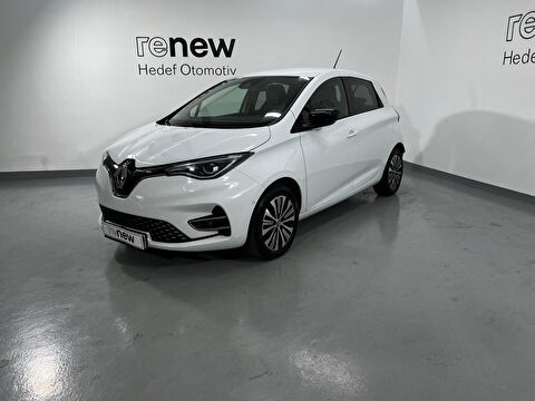 Hatchback 80 Kw Z.E 50 Intense CVT, 2. el otomobil | renew