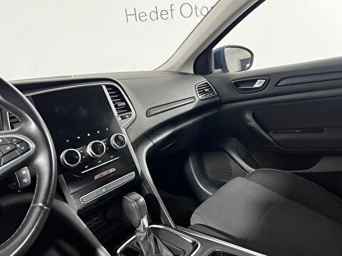 renault, megane, sedan 1.3 tce touch edc, otomatik, benzin 2.el otomobil | renew 25