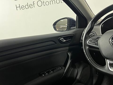 renault, megane, sedan 1.3 tce touch edc, otomatik, benzin 2.el otomobil | renew 26