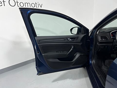 renault, megane, sedan 1.3 tce touch edc, otomatik, benzin 2.el otomobil | renew 40