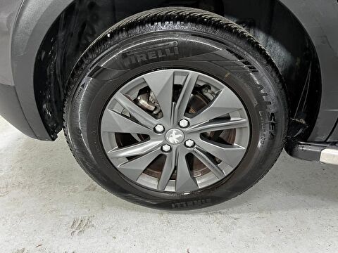 peugeot, 2008, 1.2 puretech active, manuel, benzin 2.el otomobil | renew 40