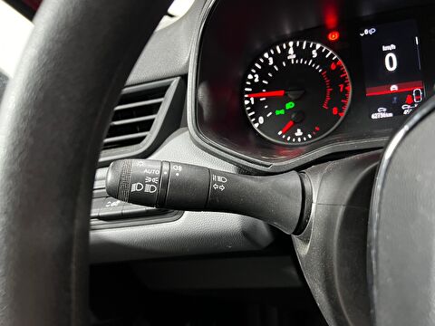 renault, clio, hatchback 1.0 sce joy, manuel, benzin 2.el otomobil | renew 24