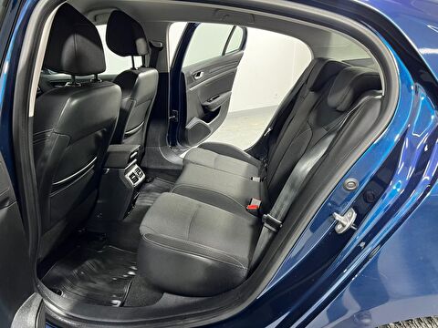 renault, megane, sedan 1.3 tce touch edc, otomatik, benzin 2.el otomobil | renew 32