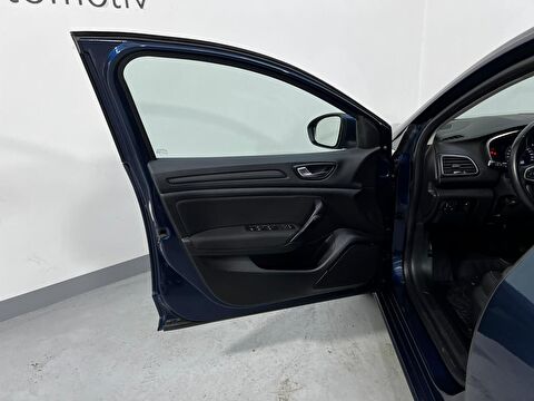 renault, megane, sedan 1.3 tce touch edc, otomatik, benzin 2.el otomobil | renew 36