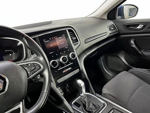 renault, megane, sedan 1.3 tce touch edc, otomatik, benzin 2.el otomobil | renew 22