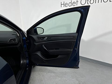 renault, megane, sedan 1.3 tce touch edc, otomatik, benzin 2.el otomobil | renew 37