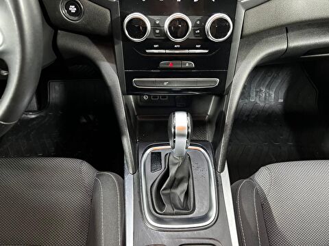 renault, megane, sedan 1.3 tce touch edc, otomatik, benzin 2.el otomobil | renew 27