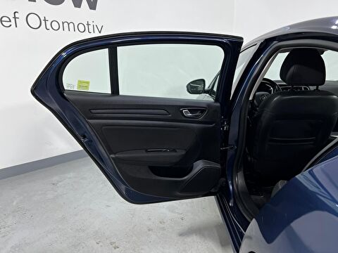 renault, megane, sedan 1.3 tce touch edc, otomatik, benzin 2.el otomobil | renew 39