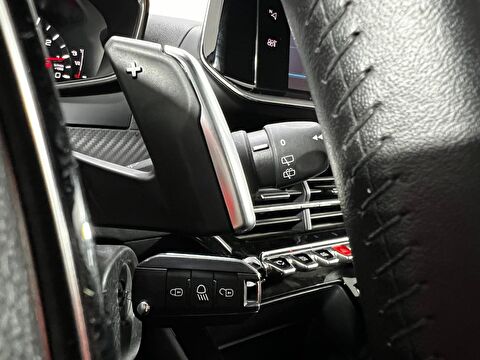 peugeot, 2008, crossover 1.5 bluehdı active prime eat8, otomatik, dizel 2.el otomobil | renew 30