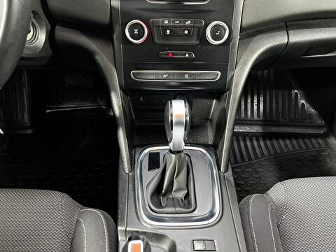 renault, megane, sedan 1.3 tce joy edc, otomatik, benzin 2.el otomobil | renew 26