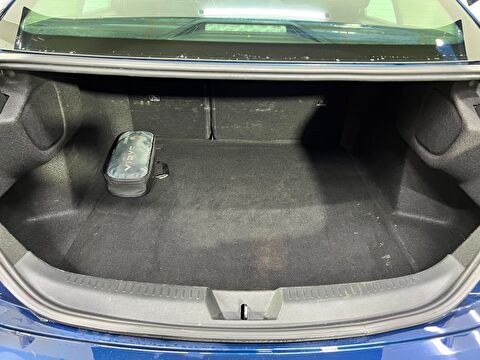 renault, megane, sedan 1.3 tce touch edc, otomatik, benzin 2.el otomobil | renew 36