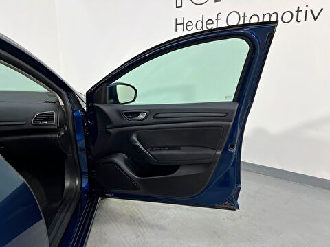 renault, megane, sedan 1.3 tce touch edc, otomatik, benzin 2.el otomobil | renew 29