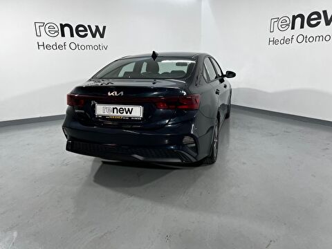 kia, cerato, sedan 1.6 mpı elegance otomatik, otomatik, benzin 2.el otomobil | renew 18