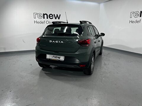 dacia, sandero, hatchback 1.0 tce stepway essential, manuel, benzin 2.el otomobil | renew 18