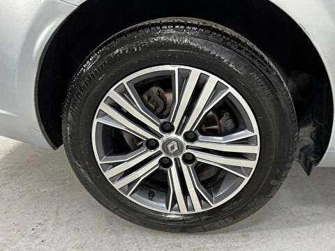 renault, megane, sedan 1.3 tce touch edc, otomatik, benzin 2.el otomobil | renew 43