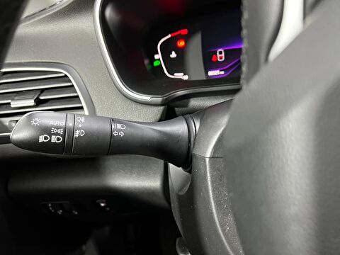 renault, megane, sedan 1.3 tce touch edc, otomatik, benzin 2.el otomobil | renew 29