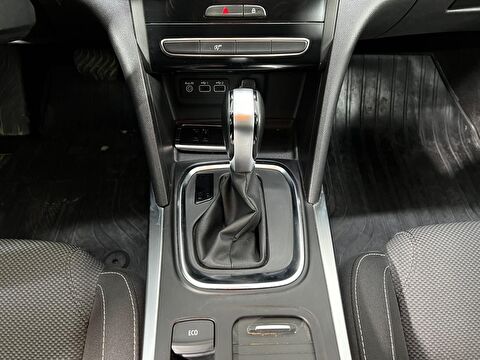 renault, megane, sedan 1.3 tce touch edc, otomatik, benzin 2.el otomobil | renew 28