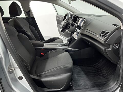 renault, megane, sedan 1.3 tce touch edc, otomatik, benzin 2.el otomobil | renew 31