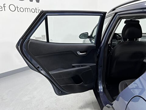 kia, stonic, suv 1.4 mpı business otomatik, otomatik, benzin 2.el otomobil | renew 40