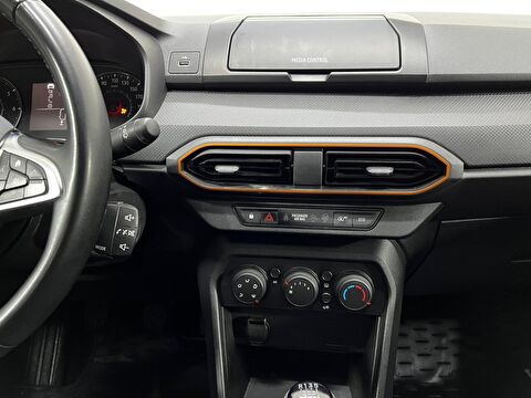 dacia, sandero, hatchback 1.0 tce eco-g stepway comfort, manuel, benzin + lpg 2.el otomobil | renew 26