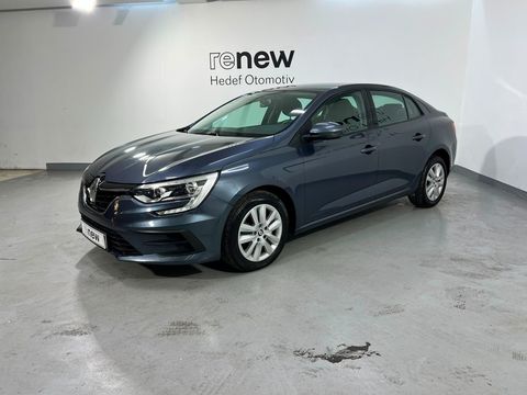 Sedan 1.3 TCE Joy EDC, 2. el otomobil | renew