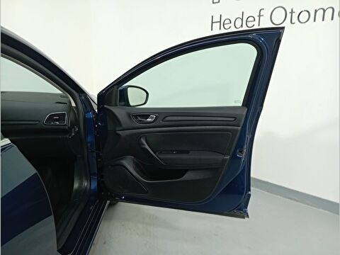 renault, megane, sedan 1.3 tce touch edc, otomatik, benzin 2.el otomobil | renew 37