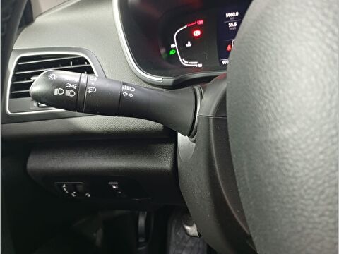renault, megane, sedan 1.3 tce touch edc, otomatik, benzin 2.el otomobil | renew 29