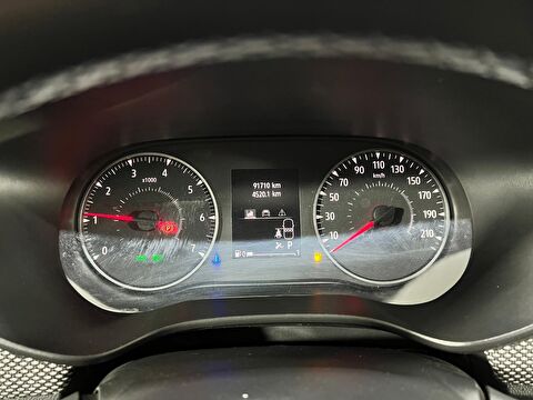 dacia, sandero stepway, sandero 1.0 turbo stepway comfort x-tronic, otomatik, benzin 2.el otomobil | renew 23