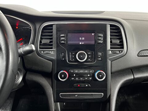 renault, megane, sedan 1.3 tce joy comfort edc, otomatik, benzin 2.el otomobil | renew 24