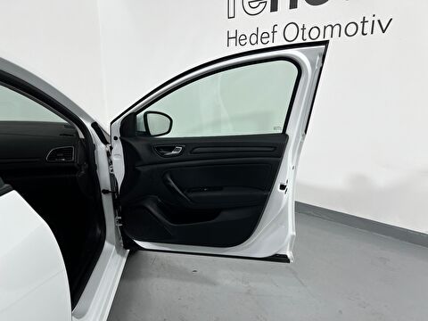 renault, megane, sedan 1.3 tce joy comfort edc, otomatik, benzin 2.el otomobil | renew 37