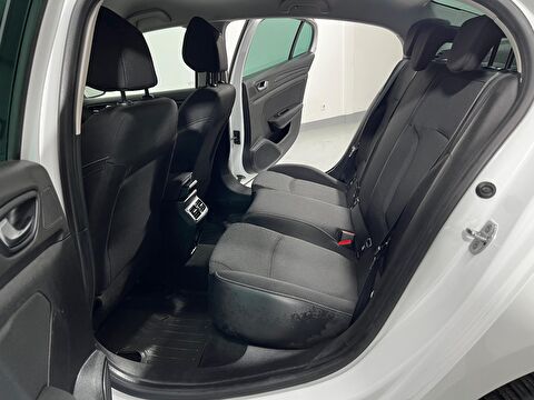 renault, megane, sedan 1.3 tce joy comfort edc, otomatik, benzin 2.el otomobil | renew 33