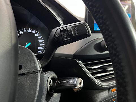 ford, focus, sedan 1.5 tdcı ecoblue trend x otomatik, otomatik, dizel 2.el otomobil | renew 23