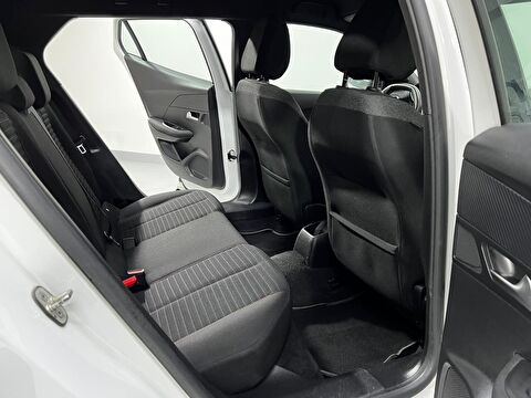 peugeot, 2008, crossover 1.5 bluehdı active prime eat8, otomatik, dizel 2.el otomobil | renew 40