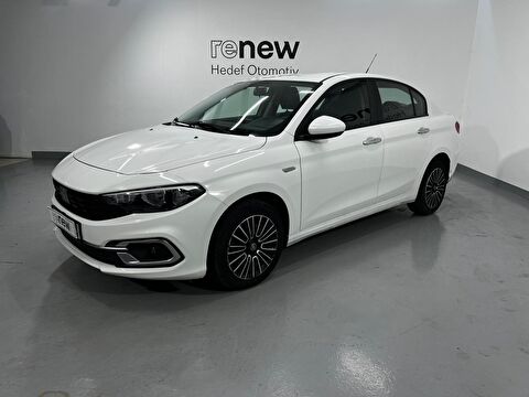 Sedan 1.3 MultiJet Easy, 2. el otomobil | renew