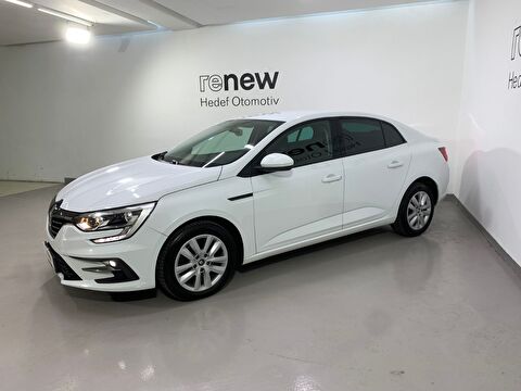 Sedan 1.3 TCe Joy Comfort EDC, 2. el otomobil | renew