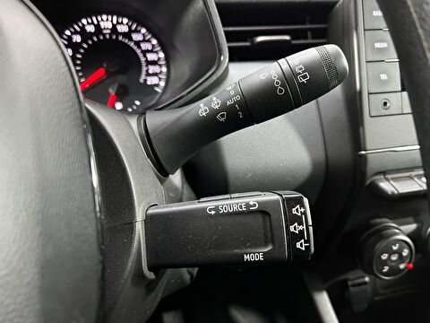 renault, clio, hatchback 1.0 tce joy x-tronic, otomatik, benzin 2.el otomobil | renew 29