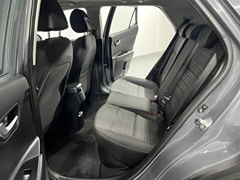 kia, stonic, suv 1.4 mpı business otomatik, otomatik, benzin 2.el otomobil | renew 30