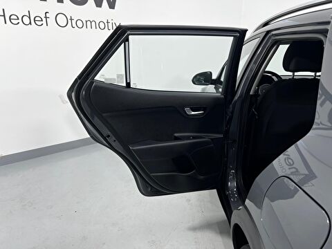 kia, stonic, suv 1.4 mpı business otomatik, otomatik, benzin 2.el otomobil | renew 32