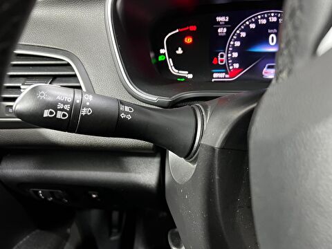 renault, megane, sedan 1.3 tce touch edc, otomatik, benzin 2.el otomobil | renew 25