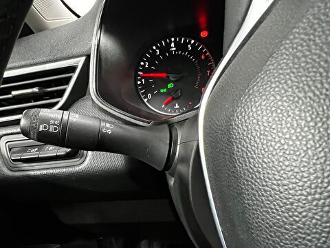 renault, clio, hatchback 1.0 tce touch, manuel, benzin 2.el otomobil | renew 27